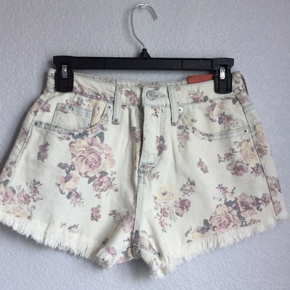 Cute vintage style shirt shorts!!